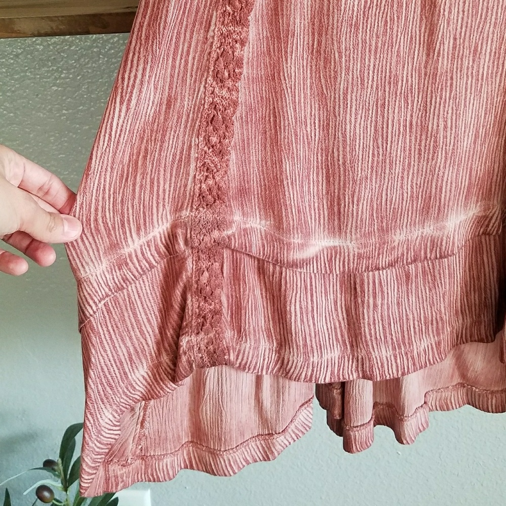 Distressed Tank Top - Picture 2 of 5